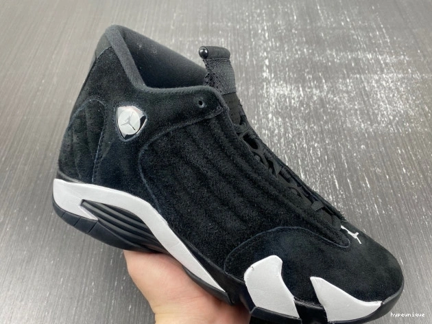 HYPE Air University White 487471-016 Red 14 Jordan Black 0721